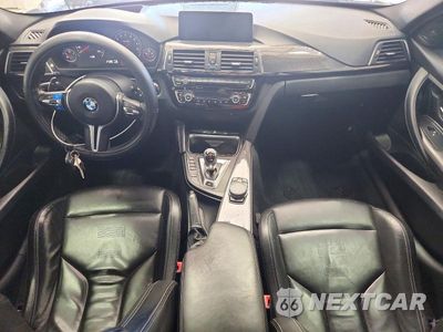 Zdjęcie 8 z 13 samochodu: 2017 BMW M3 VIN:WBS8M9C57H5G42163 - miniatura