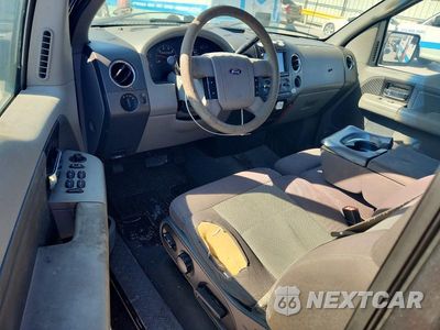Zdjęcie 8 z 12 samochodu: 2006 FORD F150 VIN:1FTRX12W66NA54490 - miniatura