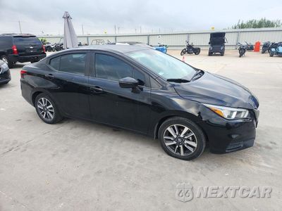 Czwarte zdjęcie samochodu z boku: 2020 NISSAN VERSA SV VIN:3N1CN8EV7LL807952 - miniatura