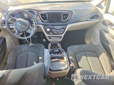 Zdjęcie 8 z 12 samochodu: 2017 CHRYSLER PACIFICA TOURING L VIN:2C4RC1BG1HR779991 - miniatura