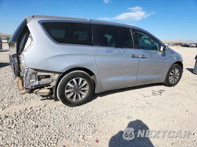 Trzecie zdjęcie samochodu z tyłu: 2021 CHRYSLER PACIFICA TOURING L VIN:2C4RC1BG8MR527620 - miniatura