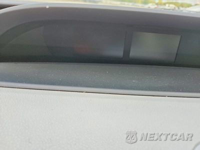 Zdjęcie 9 z 12 samochodu: 2018 TOYOTA PRIUS THREE VIN:JTDKARFU5J3067830 - miniatura