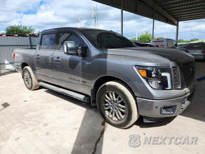 Czwarte zdjęcie samochodu z boku: 2018 NISSAN TITAN S VIN:1N6AA1E55JN548492 - miniatura