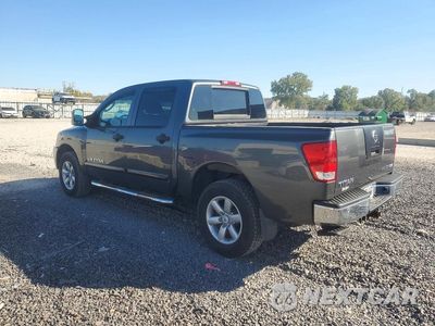 Drugie zdjęcie samochodu z przodu: 2011 NISSAN TITAN SV VIN:1N6BA0EC6BN320371 - miniatura