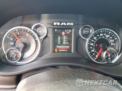 Zdjęcie 9 z 12 samochodu: 2022 RAM 3500 VIN:3C7WRSCLXNG343695 - miniatura