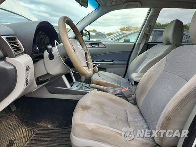 Zdjęcie 7 z 12 samochodu: 2012 SUBARU FORESTER 2.5X PREMIUM VIN:JF2SHADC2CH466029 - miniatura