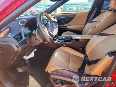Zdjęcie 7 z 12 samochodu: 2019 LEXUS ES 300H VIN:JTHB21B10K2038607 - miniatura
