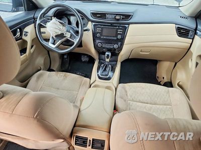 Zdjęcie 8 z 12 samochodu: 2017 NISSAN ROGUE SV VIN:KNMAT2MV4HP577565 - miniatura