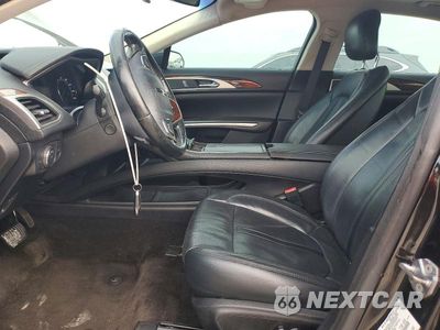 Zdjęcie 7 z 12 samochodu: 2015 LINCOLN MKZ VIN:3LN6L2GK0FR616094 - miniatura