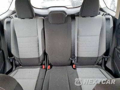Zdjęcie 10 z 14 samochodu: 2019 FORD ESCAPE S VIN:1FMCU0F72KUB93460 - miniatura