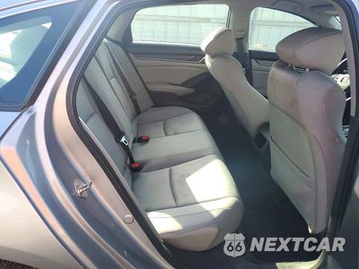 Zdjęcie 10 z 12 samochodu: 2018 HONDA ACCORD LX VIN:1HGCV1F19JA082585 - miniatura