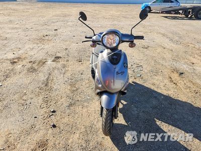 Drugie zdjęcie samochodu z przodu: 2017 GENUINE SCOOTER CO. BUDDY 50 VIN:RFVPAP5AXH1120728 - miniatura