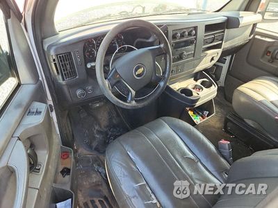 Zdjęcie 8 z 13 samochodu: 2014 CHEVROLET EXPRESS G2500 VIN:1GCWGFCA2E1160914 - miniatura