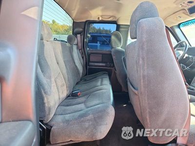 Zdjęcie 10 z 12 samochodu: 2004 CHEVROLET SILVERADO K1500 VIN:1GCEK19T84E364095 - miniatura