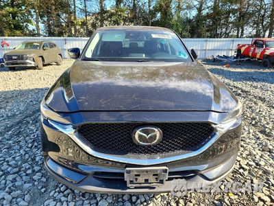 Piąte zdjęcie samochodu w środku: 2017 MAZDA CX-5 GRAND TOURING VIN:JM3KFBDL1H0171804 - miniatura