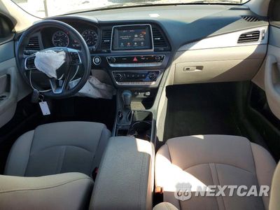 Zdjęcie 8 z 12 samochodu: 2018 HYUNDAI SONATA SEL VIN:5NPE34AF8JH646771 - miniatura