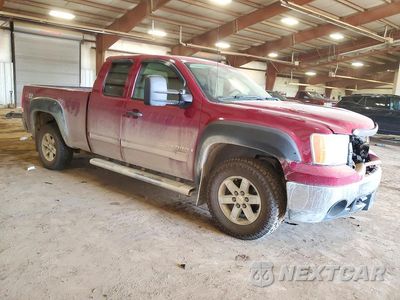 Czwarte zdjęcie samochodu z boku: 2007 GMC NEW SIERRA K1500 VIN:2GTEK19J171612546 - miniatura