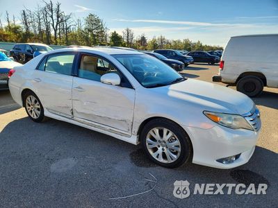 Czwarte zdjęcie samochodu z boku: 2011 TOYOTA AVALON BASE VIN:4T1BK3DB9BU412814 - miniatura