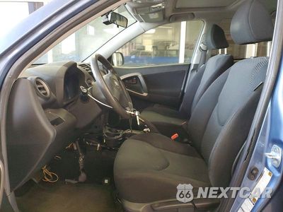 Zdjęcie 7 z 13 samochodu: 2007 TOYOTA RAV4 SPORT VIN:JTMBK32V475022559 - miniatura