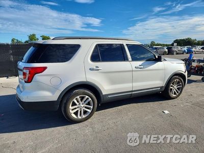 Trzecie zdjęcie samochodu z tyłu: 2016 FORD EXPLORER XLT VIN:1FM5K7D88GGD22181 - miniatura