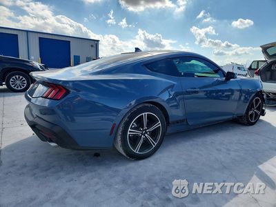 Trzecie zdjęcie samochodu z tyłu: 2025 FORD MUSTANG VIN:1FA6P8TH3S5101485 - miniatura