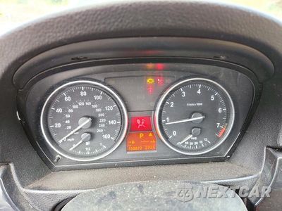 Zdjęcie 9 z 12 samochodu: 2011 BMW 328 XI VIN:WBAPK7C52BA818591 - miniatura