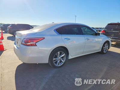 Trzecie zdjęcie samochodu z tyłu: 2013 NISSAN ALTIMA 2.5 VIN:1N4AL3AP1DN541825 - miniatura