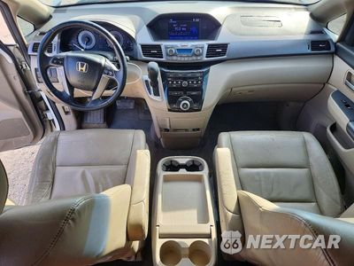 Zdjęcie 8 z 13 samochodu: 2012 HONDA ODYSSEY EXL VIN:5FNRL5H63CB106503 - miniatura
