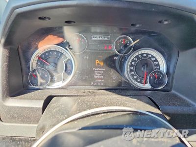 Zdjęcie 9 z 12 samochodu: 2019 RAM 1500 CLASSIC SLT VIN:1C6RR6TT1KS653909 - miniatura