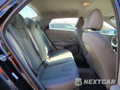 Zdjęcie 10 z 13 samochodu: 2022 HYUNDAI ELANTRA SEL VIN:KMHLS4AGXNU232580 - miniatura