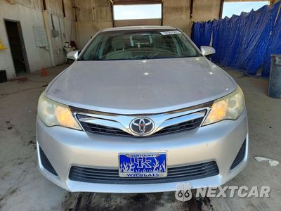 Piąte zdjęcie samochodu w środku: 2014 TOYOTA CAMRY LE VIN:4T1BF1FK9EU382403 - miniatura