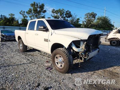 Czwarte zdjęcie samochodu z boku: 2018 RAM 2500 ST VIN:3C6UR5CLXJG403739 - miniatura