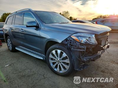 Czwarte zdjęcie samochodu z boku: 2018 MERCEDES-BENZ GLS VIN:4JGDF6EE3JB054210 - miniatura