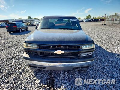 Piąte zdjęcie samochodu w środku: 2000 CHEVROLET SILVERADO K1500 VIN:1GCEK19T3YZ163705 - miniatura