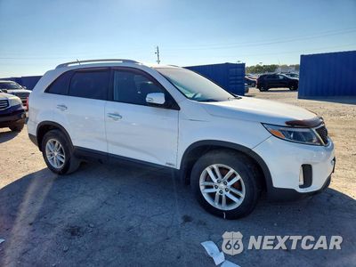 Czwarte zdjęcie samochodu z boku: 2014 KIA SORENTO LX VIN:5XYKTDA73EG461763 - miniatura