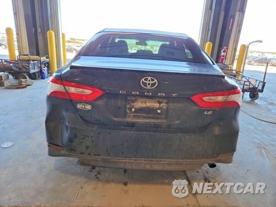 Zdjęcie 6 z 12 samochodu: 2018 TOYOTA CAMRY LE VIN:4T1B11HK5JU531086 - miniatura