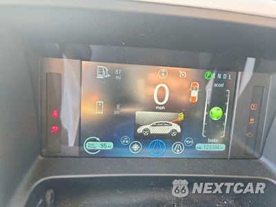 Zdjęcie 9 z 12 samochodu: 2014 CHEVROLET VOLT VIN:1G1RH6E40EU143781 - miniatura