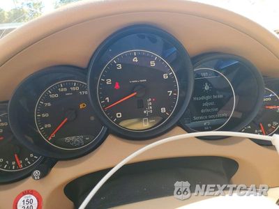 Zdjęcie 9 z 13 samochodu: 2016 PORSCHE CAYENNE VIN:WP1AA2A28GKA13881 - miniatura