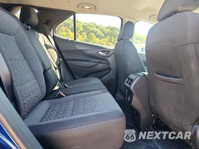Zdjęcie 11 z 14 samochodu: 2022 CHEVROLET EQUINOX LT VIN:3GNAXUEV0NL175670 - miniatura