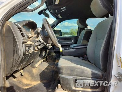 Zdjęcie 7 z 12 samochodu: 2021 RAM 2500 BIG HORN VIN:3C6UR5DJ3MG653308 - miniatura