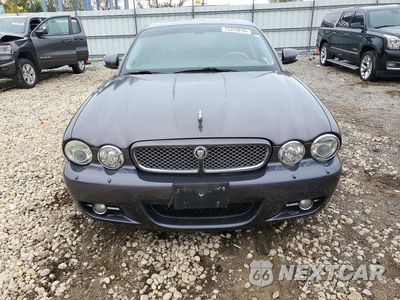Piąte zdjęcie samochodu w środku: 2008 JAGUAR XJ8 L VIN:SAJWA79B68SH23473 - miniatura