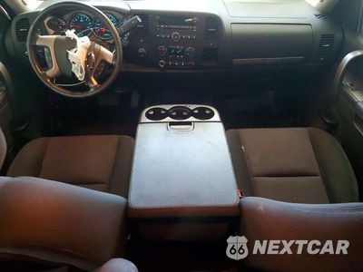 Zdjęcie 8 z 12 samochodu: 2013 CHEVROLET SILVERADO K1500 LT VIN:1GCRKSE78DZ413207 - miniatura