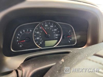 Zdjęcie 9 z 12 samochodu: 2014 TOYOTA RAV4 XLE VIN:JTMRFREVXED071706 - miniatura