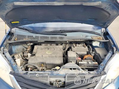 Zdjęcie 12 z 14 samochodu: 2011 TOYOTA SIENNA LE VIN:5TDKK3DC4BS023483 - miniatura