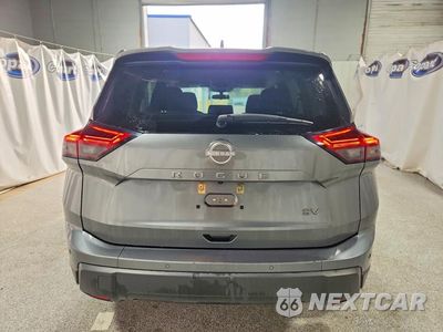Zdjęcie 6 z 12 samochodu: 2024 NISSAN ROGUE SV VIN:5N1BT3BA9RC702669 - miniatura