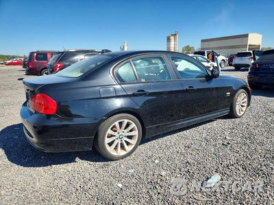 Trzecie zdjęcie samochodu z tyłu: 2011 BMW 328 XI SULEV VIN:WBAPK5C56BF122050 - miniatura
