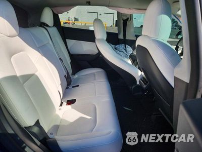 Zdjęcie 11 z 13 samochodu: 2022 TESLA MODEL Y VIN:7SAYGDEE2NF439190 - miniatura
