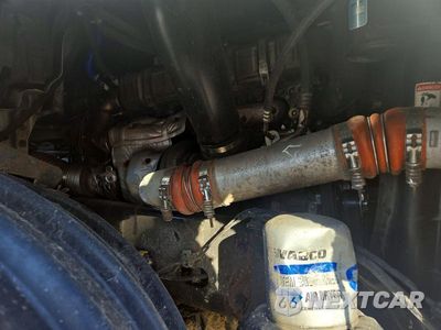 Zdjęcie 11 z 14 samochodu: 2018 FREIGHTLINER CASCADIA 126 SEMI TRUCK VIN:3AKJHHDR5JSJT6240 - miniatura
