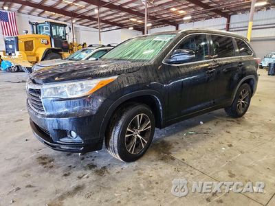 2016 TOYOTA HIGHLANDER XLE 5TDKKRFH5GS159074 - główne zdjęcie licytacji z USA - miniatura