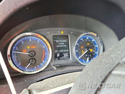 Zdjęcie 9 z 12 samochodu: 2017 TOYOTA COROLLA LE VIN:2T1BURHE7HC862666 - miniatura